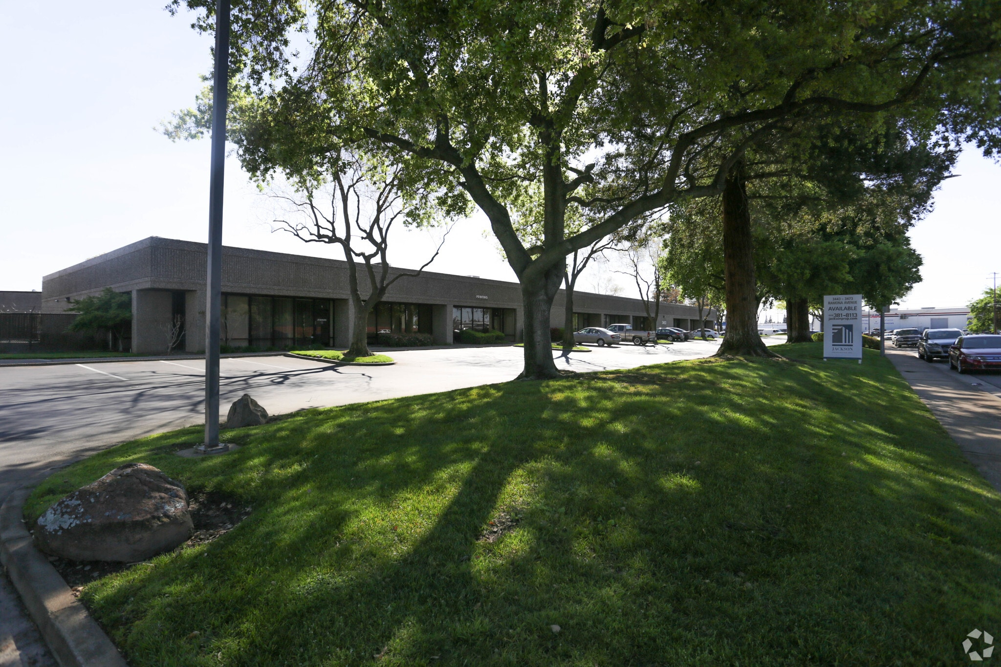 3453 Ramona Ave, Sacramento, CA to rent Building Photo- Image 1 of 5