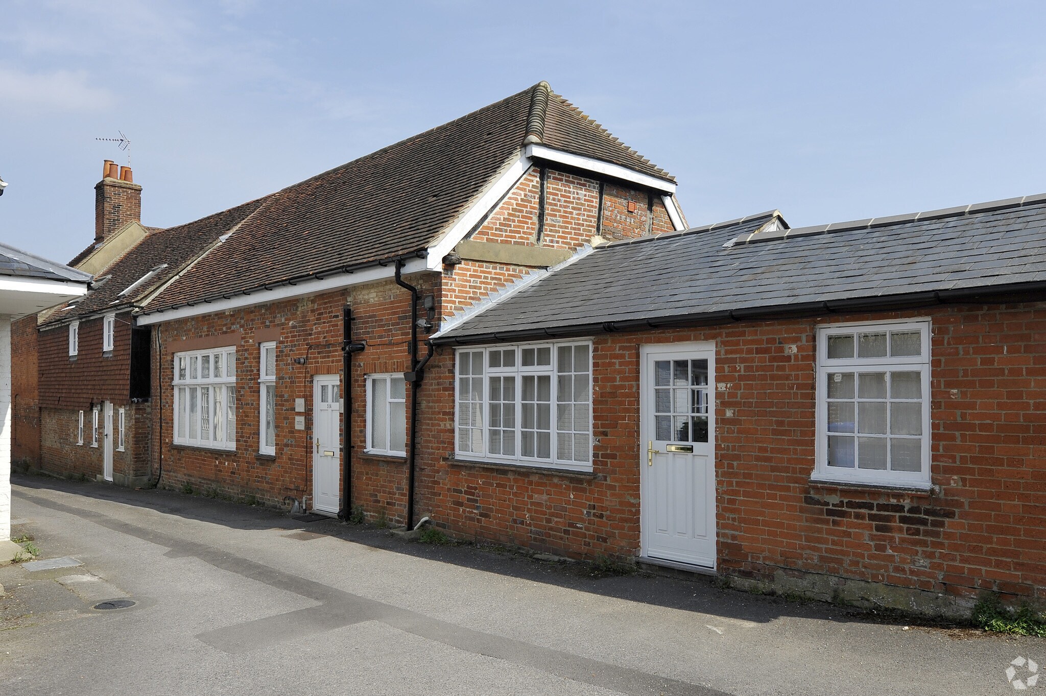 51A High St, Odiham for sale Primary Photo- Image 1 of 1