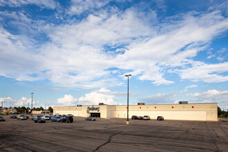 7011 W Central Ave, Wichita, KS for rent Building Photo- Image 1 of 1