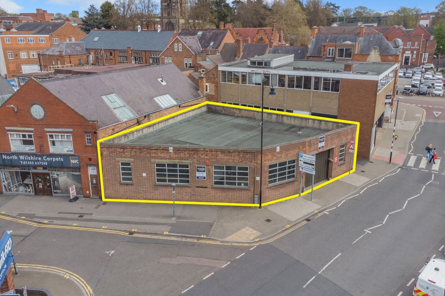 3 Lancaster Rd, Hinckley for sale - Primary Photo - Image 1 of 1