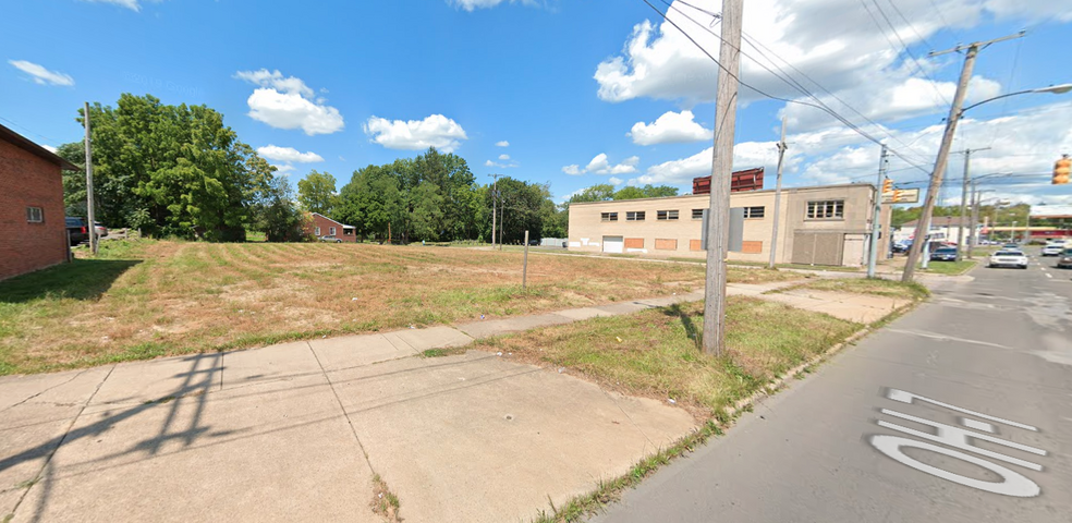 3400 Market St, Youngstown, OH for rent - Primary Photo - Image 1 of 3