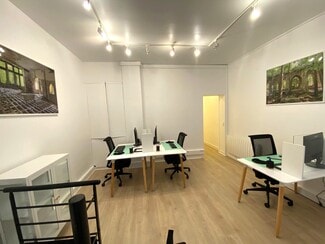 More details for 14 Rue Ferdinand Fabre, Paris - Retail for Sale
