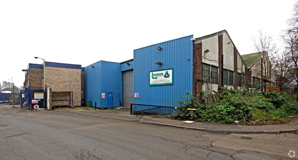 1 Kenninghall Rd, London for sale - Primary Photo - Image 1 of 1