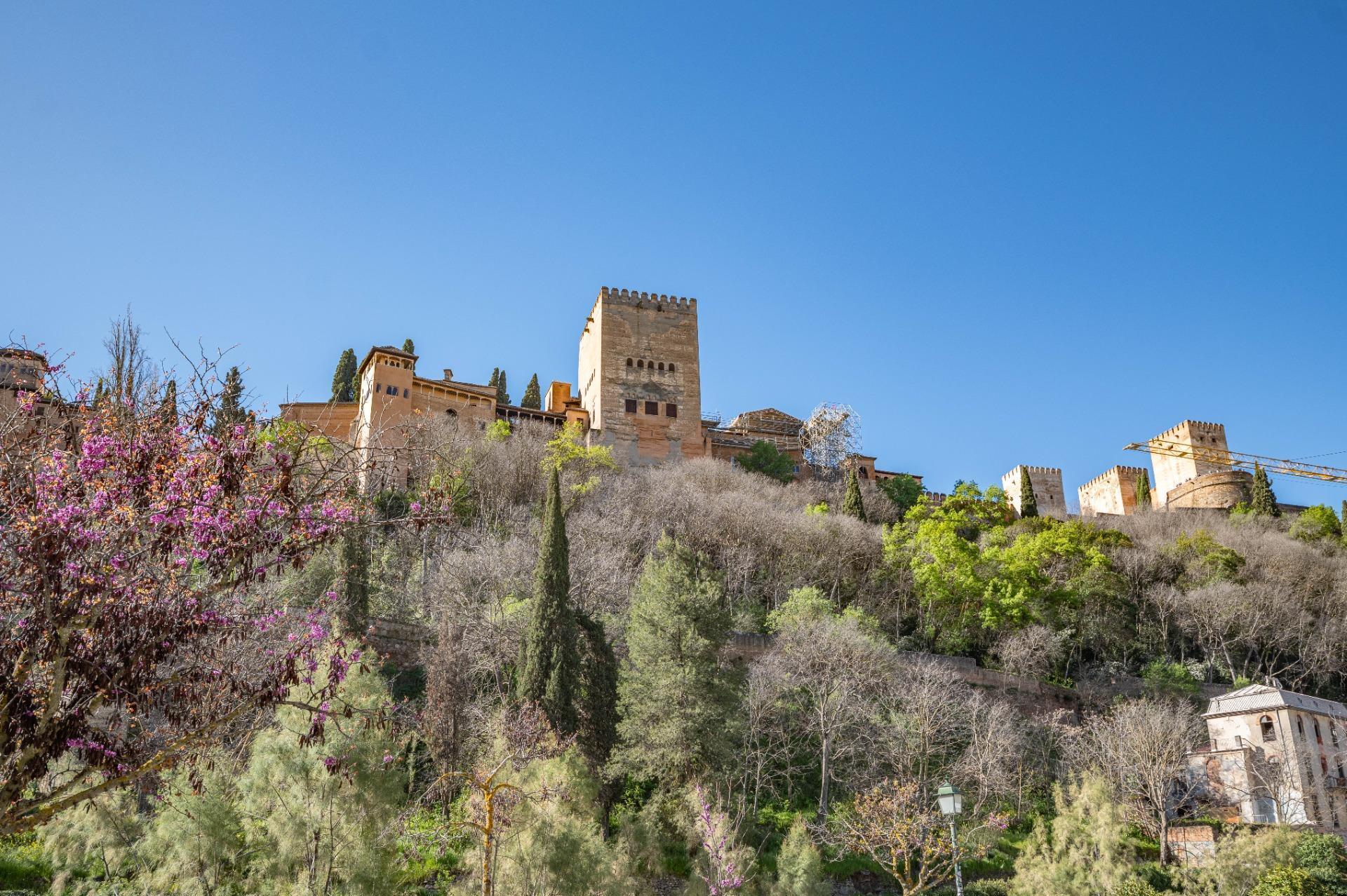 Calle Gumiel de San Pedro, 4, Granada, Granada for sale Building Photo- Image 1 of 51