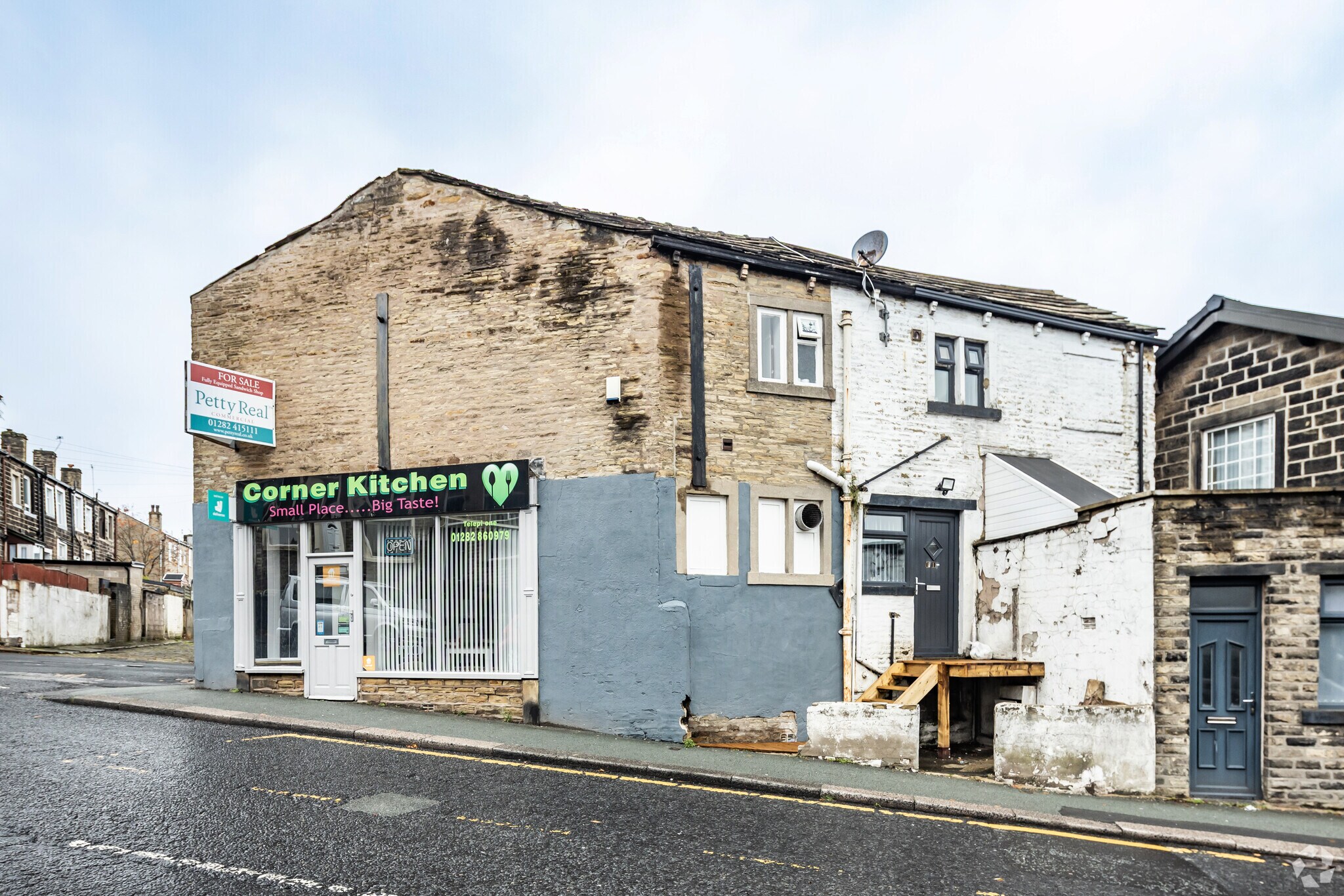 11 Skipton Rd, Colne for sale Primary Photo- Image 1 of 13