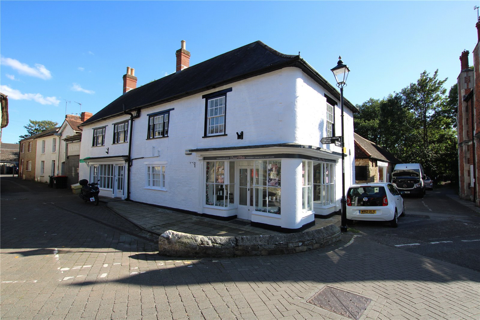 The Sq, Gillingham for sale Primary Photo- Image 1 of 2