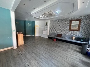 87-89 Church Rd, London to rent Building Photo- Image 2 of 4