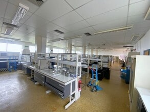 Newbie Business Park, Annan to rent Interior Photo- Image 2 of 2