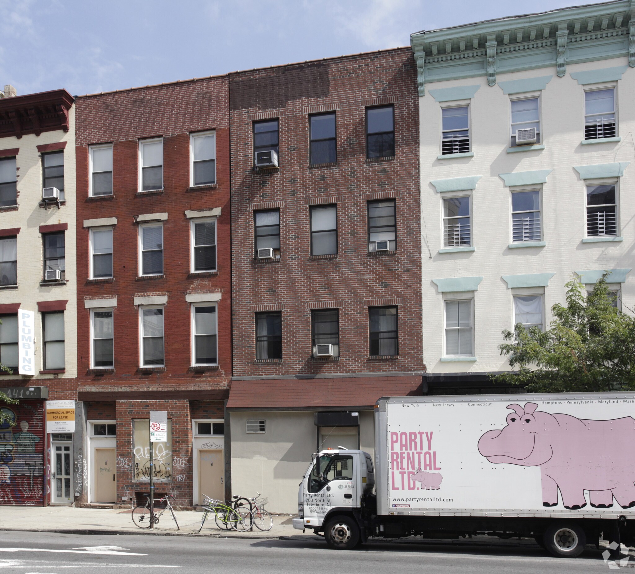 145 Broadway, Brooklyn, NY for sale Primary Photo- Image 1 of 1