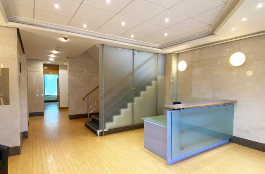 The Causeway, Staines to rent - Interior Photo - Image 3 of 8