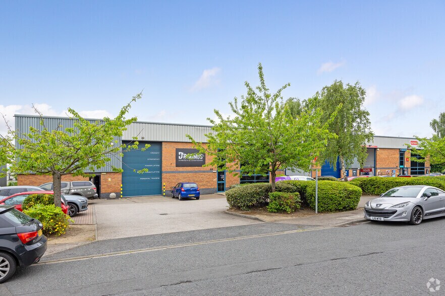 Bleriot Way, York to rent - Building Photo - Image 2 of 3
