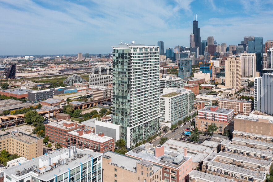 1720 S Michigan Ave, Chicago, IL for rent - Aerial - Image 2 of 4