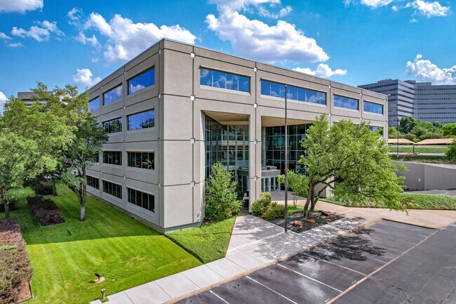 More details for 130 E John Carpenter Fwy, Irving, TX - Office to Rent
