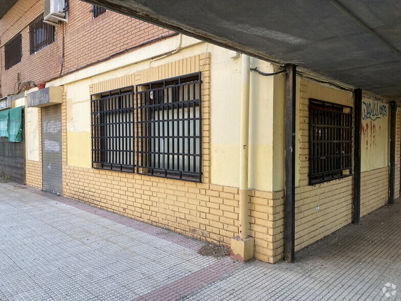 Calle General Moscardó Guzmán, 14, Guadalajara, Guadalajara for sale - Building Photo - Image 1 of 3