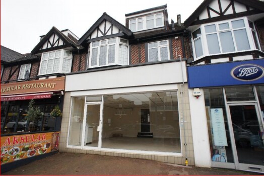 142 Darkes Ln, Potters Bar for sale Primary Photo- Image 1 of 1