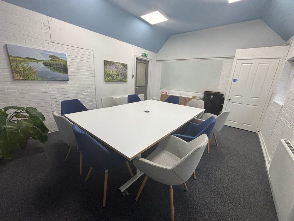 Southampton Rd, Cadnam to rent Interior Photo- Image 1 of 4