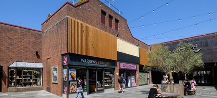 Paul St, Taunton to rent Building Photo- Image 1 of 1