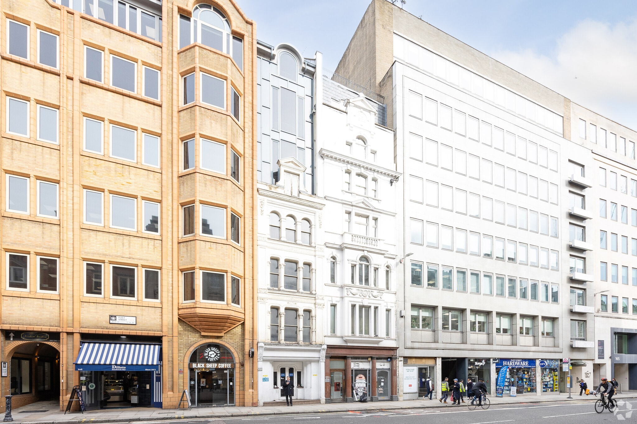 171 Fleet St, London to rent Building Photo- Image 1 of 5