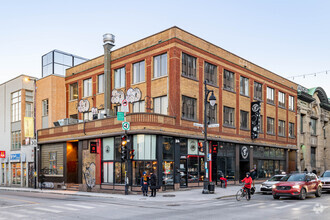 4495 Boul Saint-Laurent, Montréal, QC for sale Building Photo- Image 1 of 1