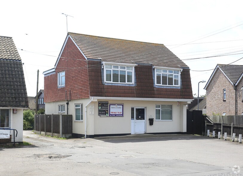 409 Long Rd, Canvey Island for sale - Primary Photo - Image 1 of 1