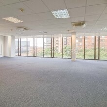 Office in Barcelona, Barcelona to rent Interior Photo- Image 1 of 28