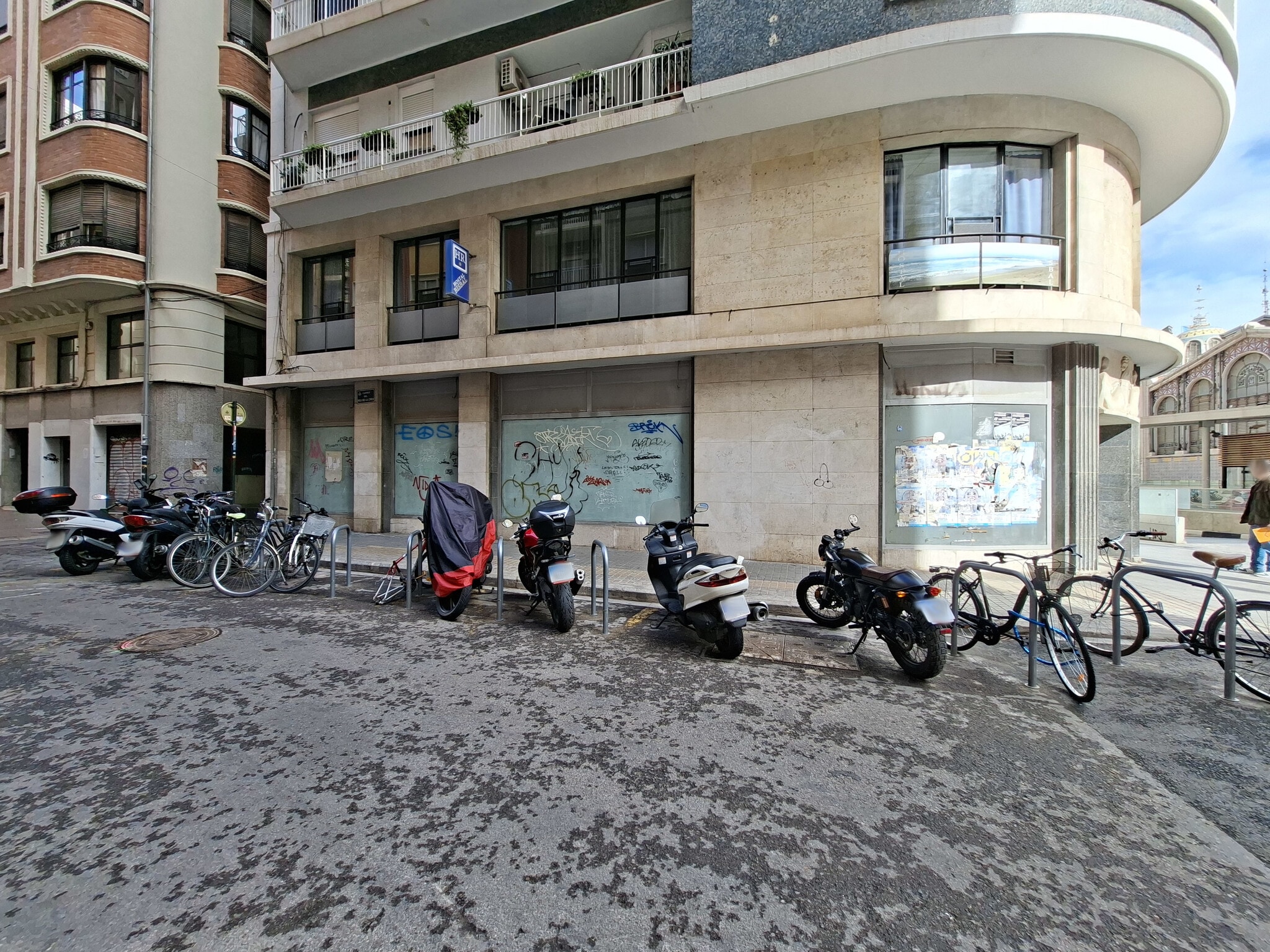 Plaça de la Ciudad de Brujas, 3, València, Valencia to rent Interior Photo- Image 1 of 9