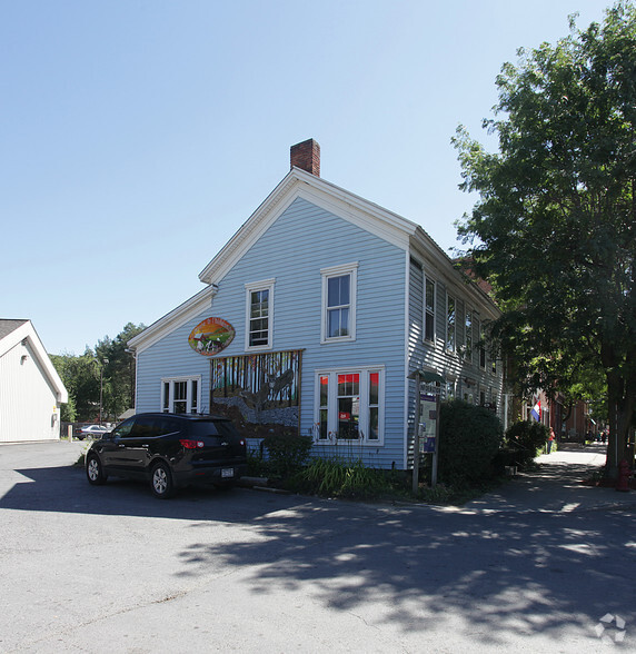 338 Main St, Middleburgh, NY for sale - Primary Photo - Image 1 of 1