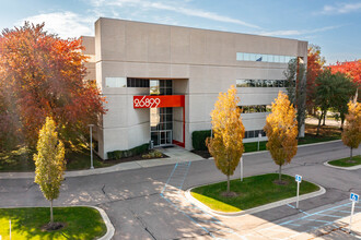 26899 Northwestern Hwy, Southfield, MI for rent Building Photo- Image 1 of 12