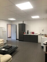 André Bremont, Saint-Leu-la-Forêt to rent Interior Photo- Image 2 of 10
