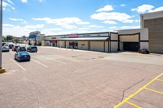 308 S State St, Fairmont, MN to rent Interior Photo- Image 2 of 2