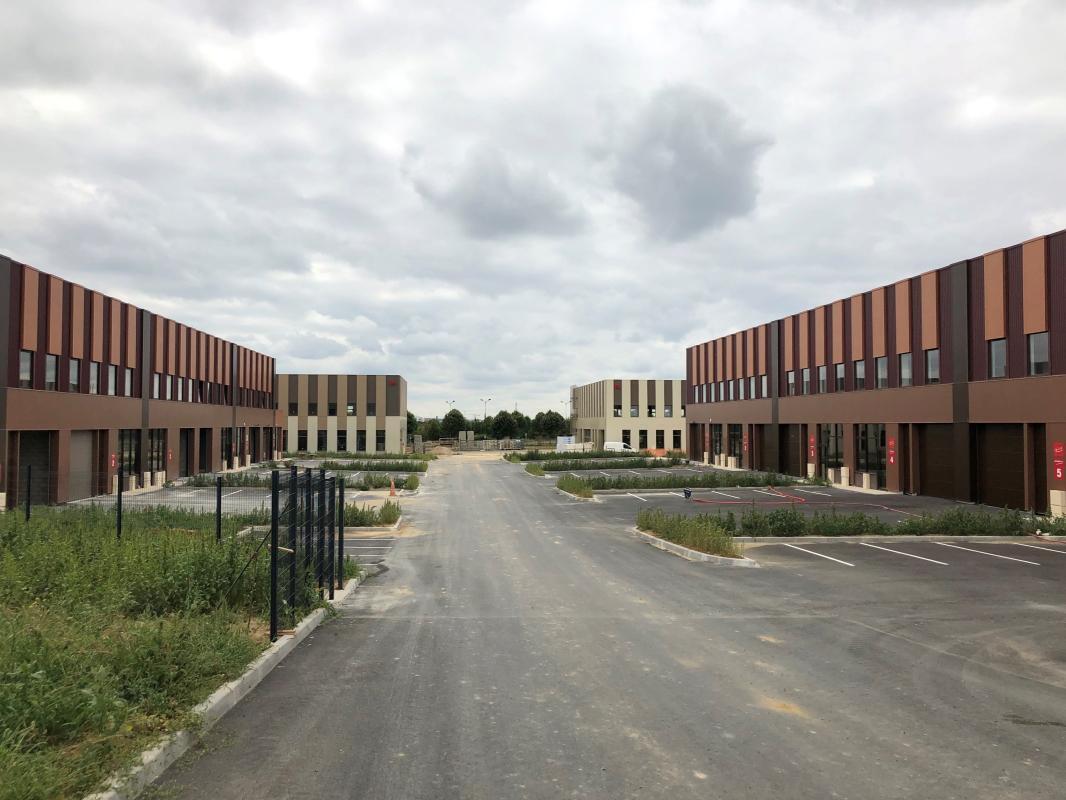 Light Industrial in Tremblay-en-France for sale Building Photo- Image 1 of 8