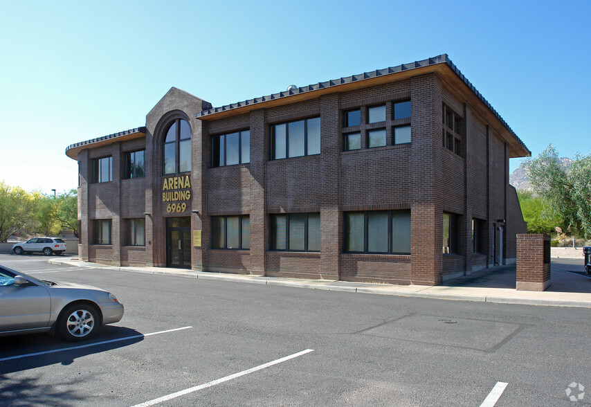 6969 E Sunrise Dr, Tucson, AZ for rent - Building Photo - Image 3 of 7