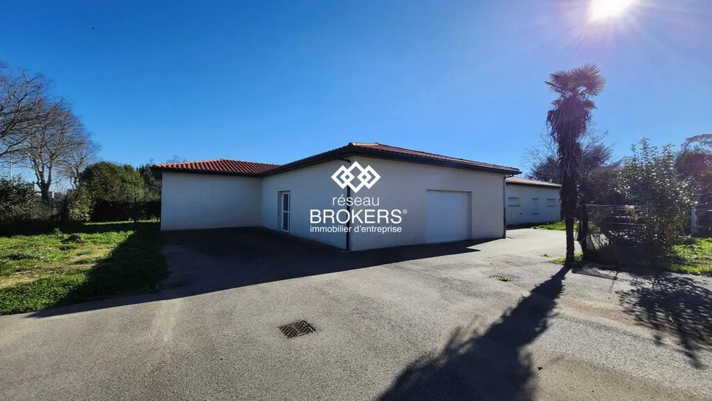 Vente Bureaux 333 m² - Photo 1