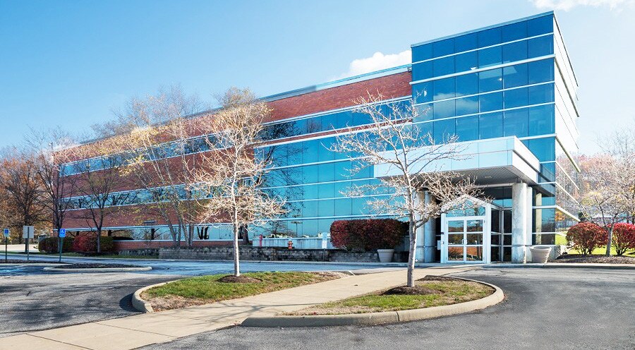 24701 Euclid Ave, Euclid, OH to rent Primary Photo- Image 1 of 10