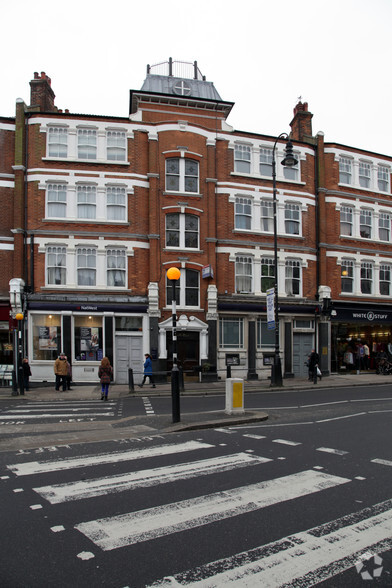 190-204 Muswell Hill Broa, London for rent - Building Photo - Image 1 of 3