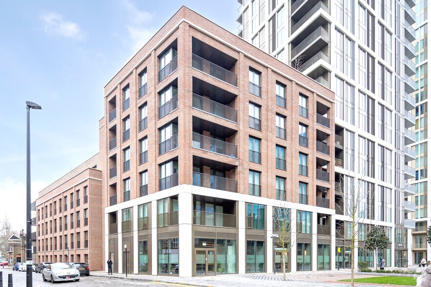 Red Lion Row, London for sale - Primary Photo - Image 1 of 1