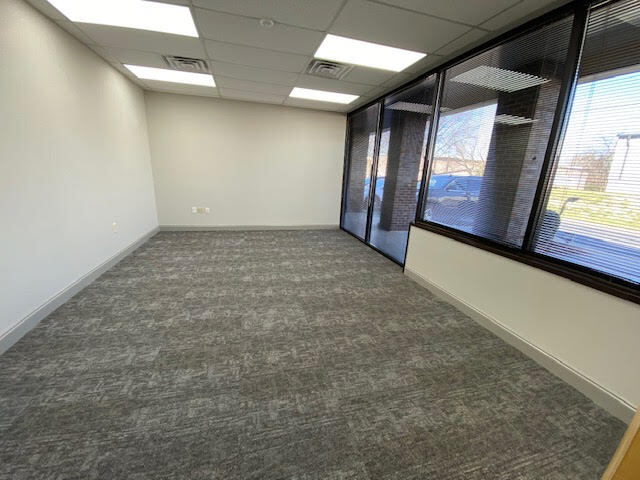 600 Towne Centre Blvd, Pineville, NC to rent Building Photo- Image 1 of 3