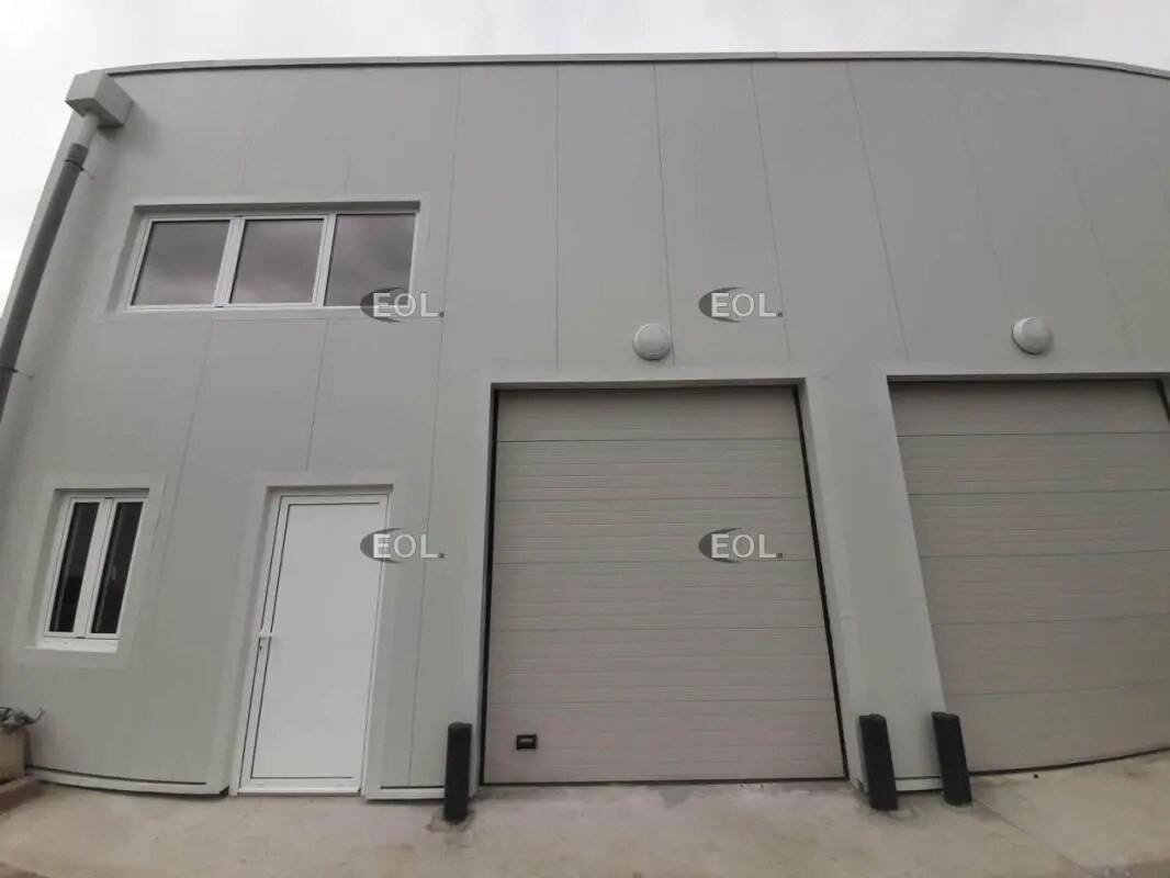 Light Industrial in Choisy-le-Roi to rent Building Photo- Image 1 of 10