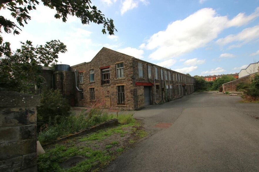 Cob Wall, Blackburn for sale - Building Photo - Image 2 of 27