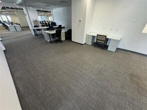 1095 Broken Sound Pky, Boca Raton, FL to rent Interior Photo- Image 2 of 7