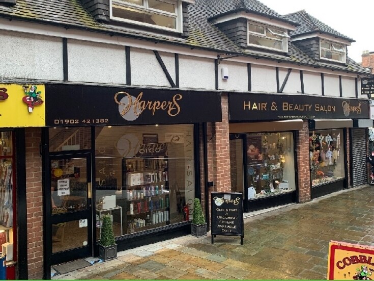 2-3 Farmers Fold, Wolverhampton for sale - Primary Photo - Image 1 of 1