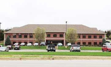 3308 W Edgewood Dr, Jefferson City, MO for sale Building Photo- Image 1 of 1