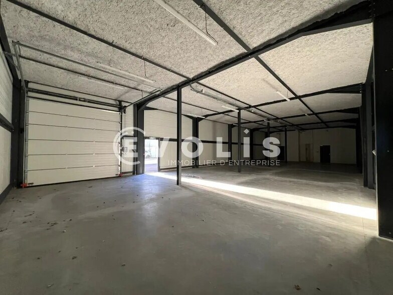 Light Industrial in Gradignan to rent - Interior Photo - Image 3 of 10