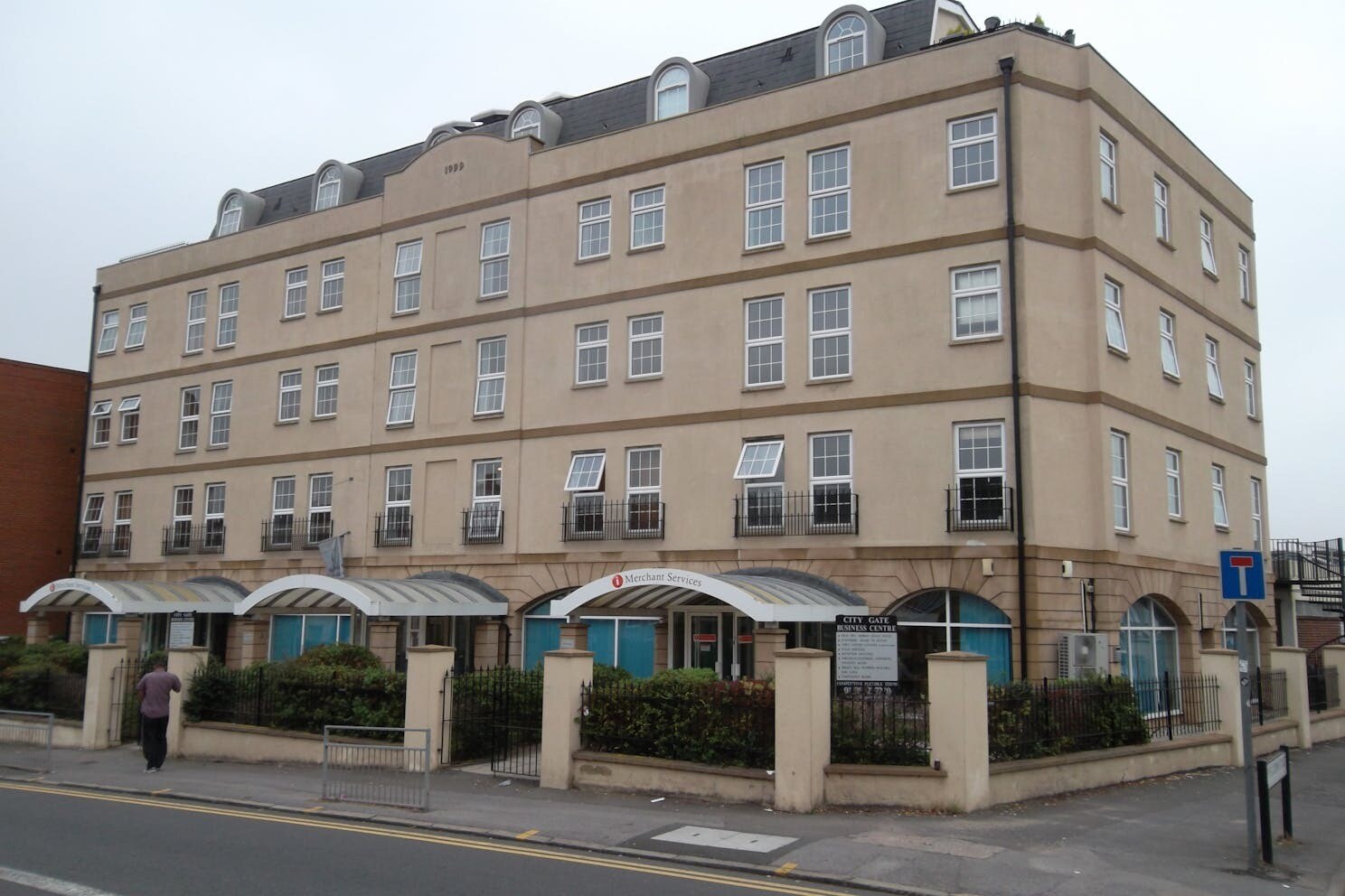 95-107 Southampton St, Reading for sale Primary Photo- Image 1 of 1