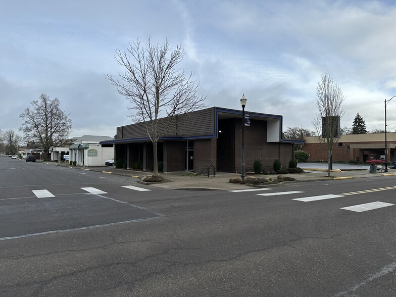 200 Main St E, Monmouth, OR for rent - Primary Photo - Image 1 of 2