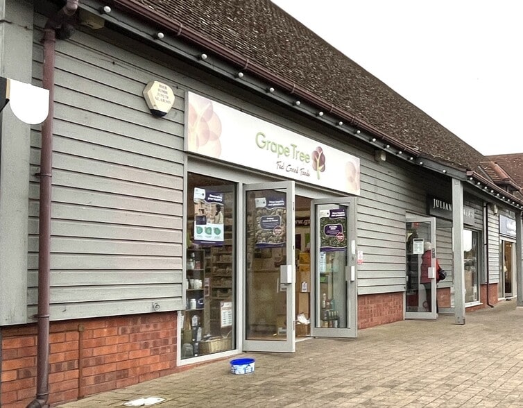 The Valley, Evesham to rent - Building Photo - Image 1 of 6