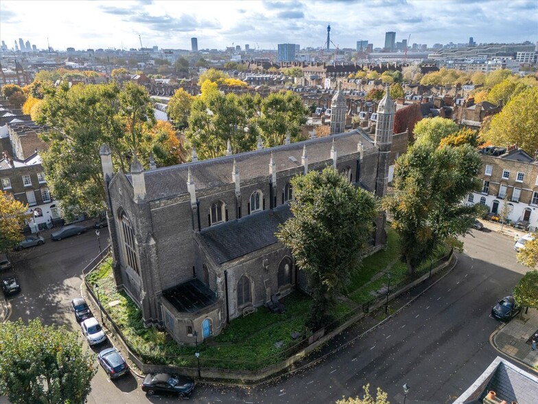 Cloudesley Sq, London for sale - Primary Photo - Image 1 of 4