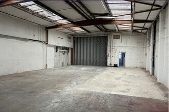 2-5 Oasthouse Way, Orpington to rent Interior Photo- Image 2 of 4