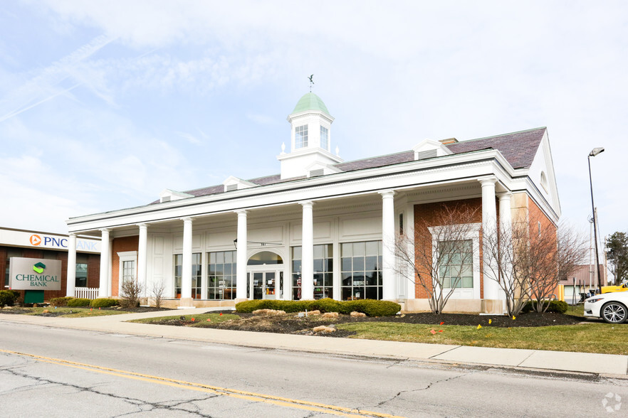 361 Midway Blvd, Elyria, OH for rent - Building Photo - Image 3 of 7