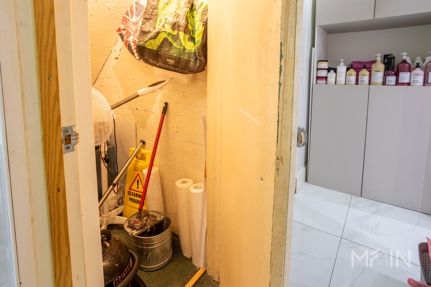 186 Evington Rd, Leicester to rent - Building Photo - Image 3 of 11